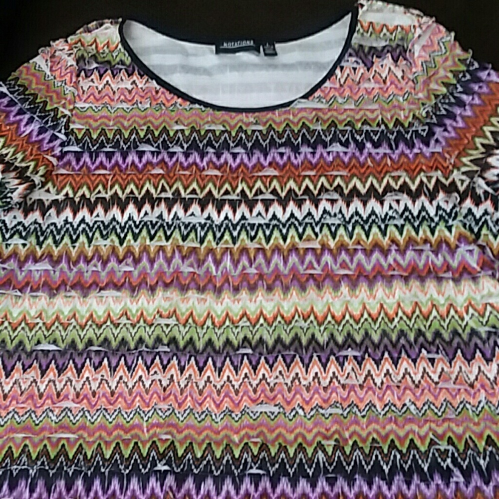 Notations Womens feathered design top